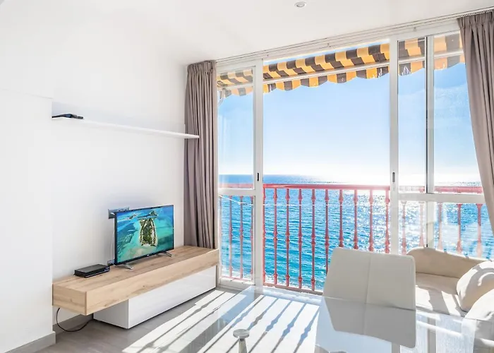 Damas 14-b Sea View Levante Apartament